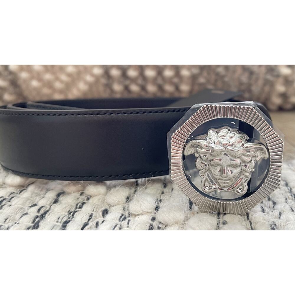 $895 NWT Versace Black Silvertone Medusa Logo Leather Belt Size 120(42)
